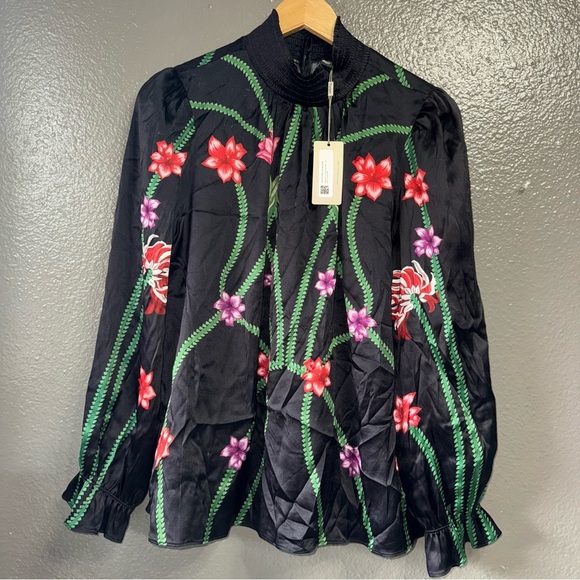 Tucker The Stella Top | Art Nouveau Floral silk blouse size XL - Picture 2 of 13